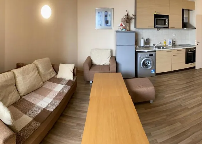 First Line At Hotel apartamentowy Obzor